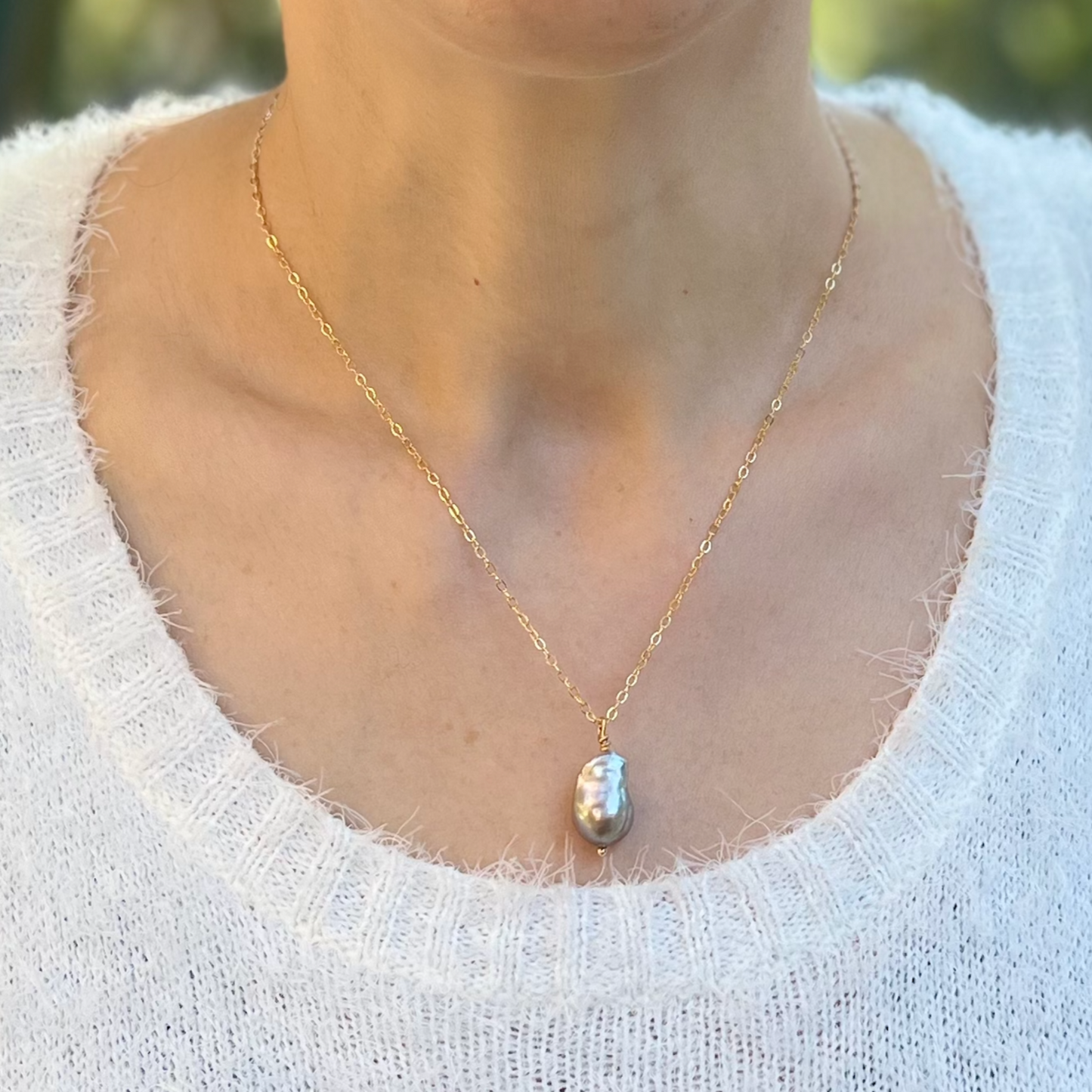 Dorna Necklace